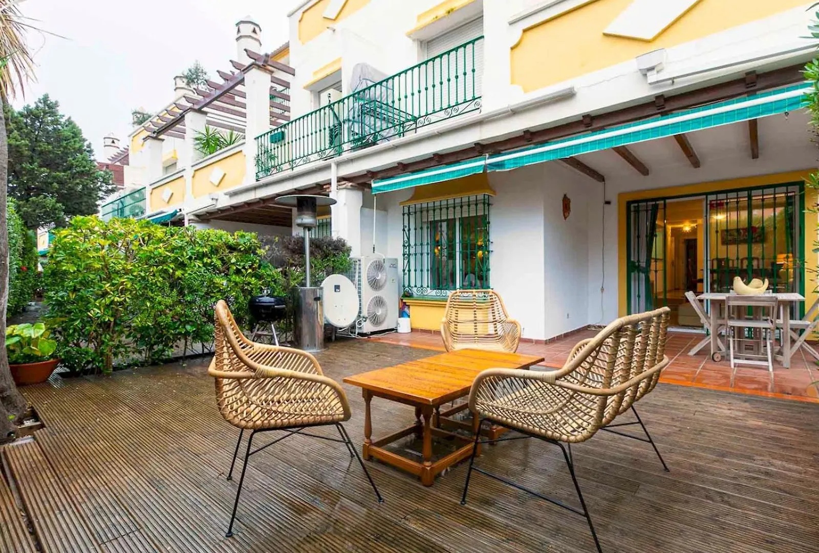 Apartamento Pass The Keys Charming Andalusian Ground Floor With Patio Marbella
