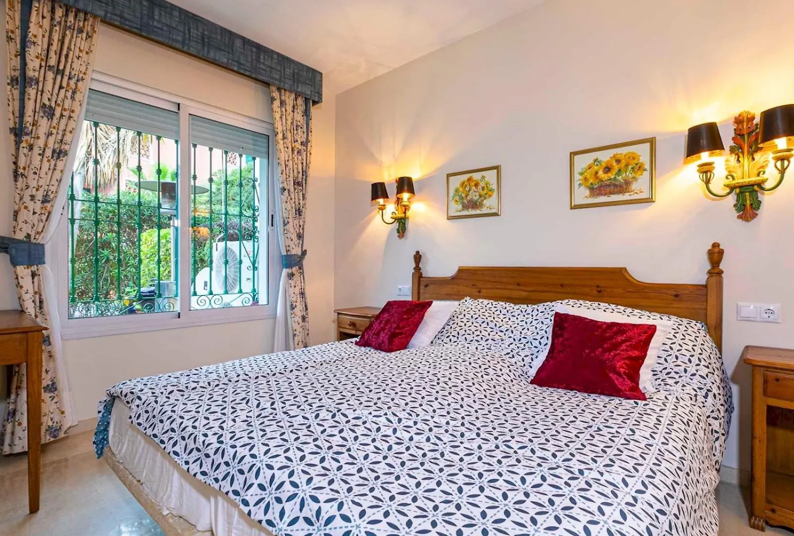 דירות מארבלה Pass The Keys Charming Andalusian Ground Floor With Patio