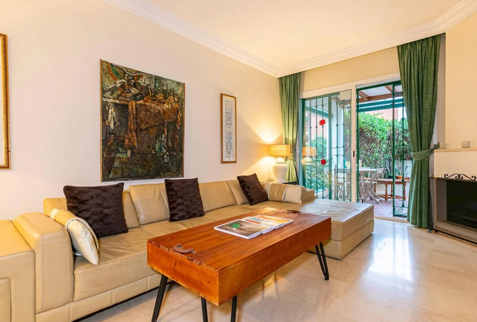 Pass The Keys Charming Andalusian Ground Floor With Patio location